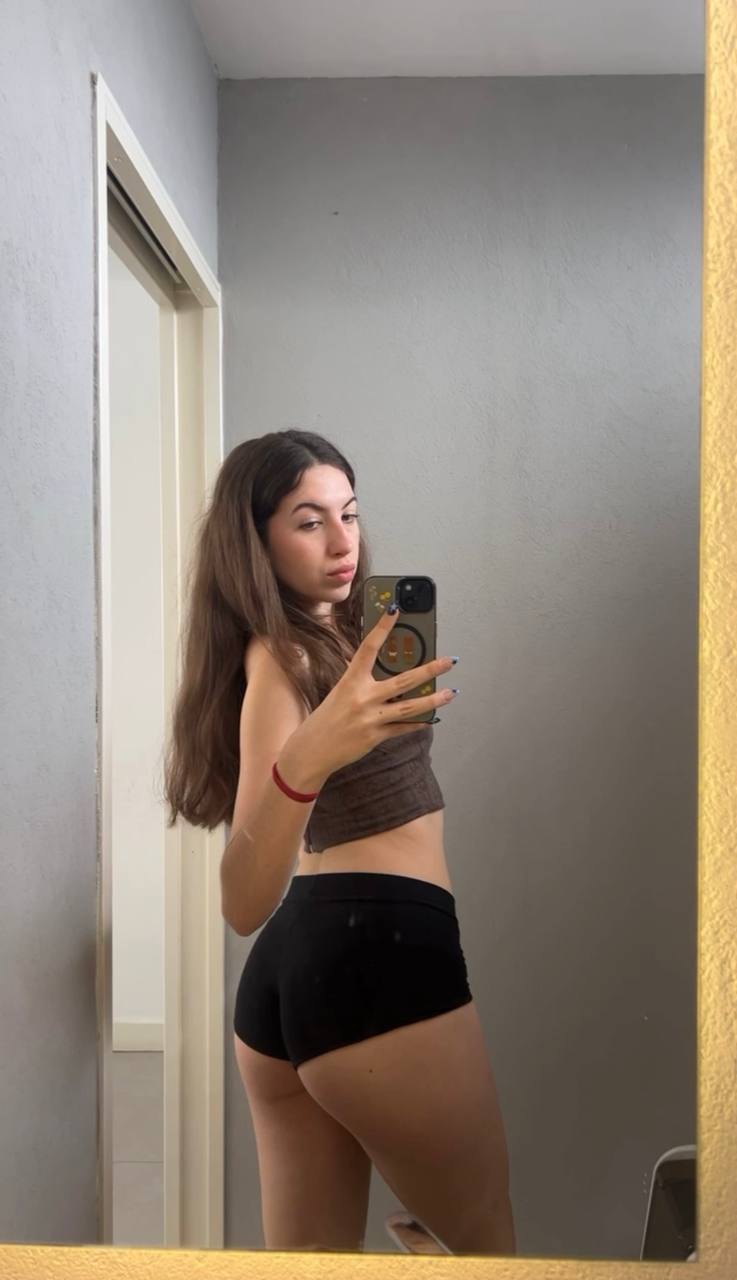 Amber in her underwear in Guwahati